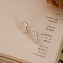 Natural Coin Pearl Stud Earrings