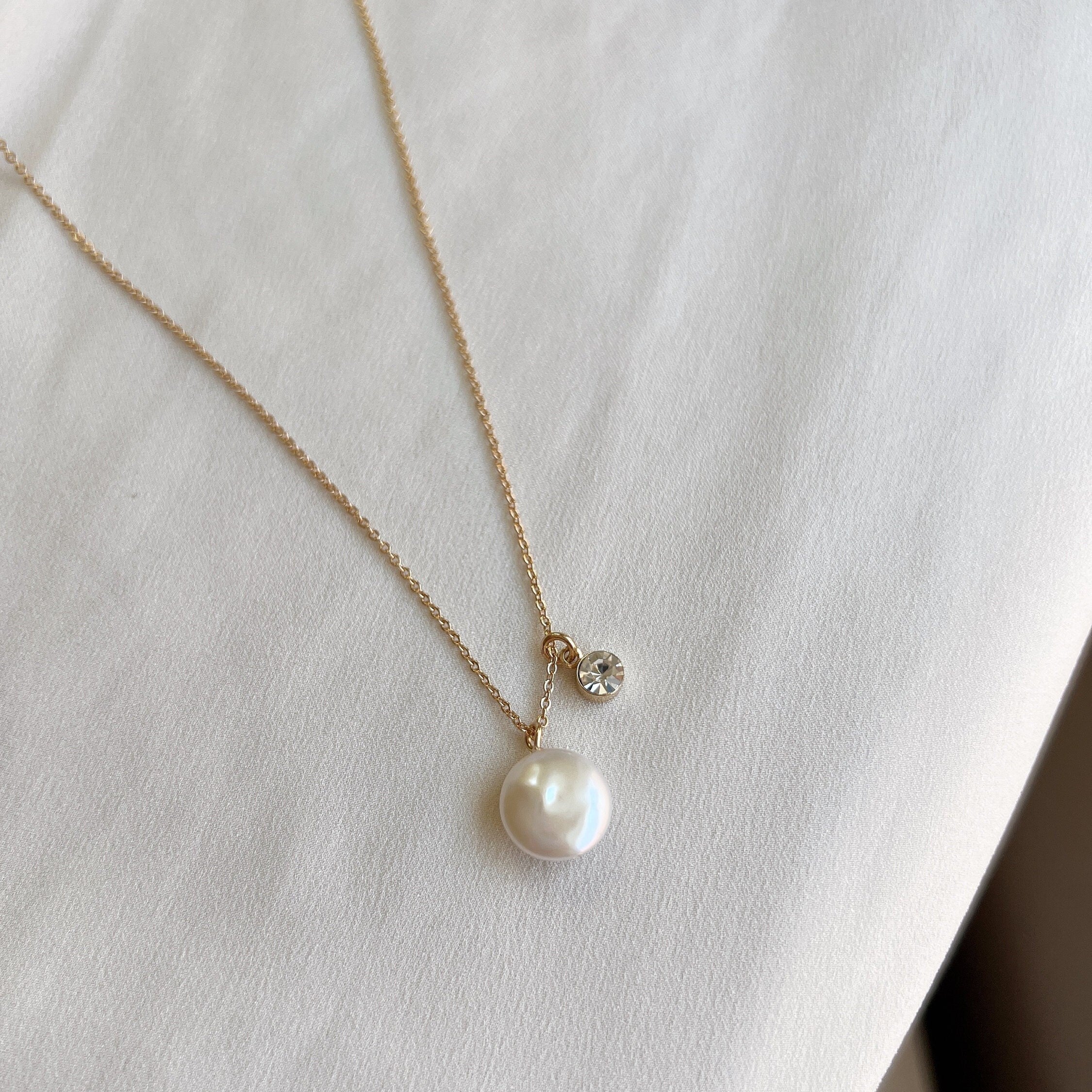 Single Flat Baroque Pearl Necklace Pendant