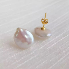 Natural Coin Pearl Stud Earrings